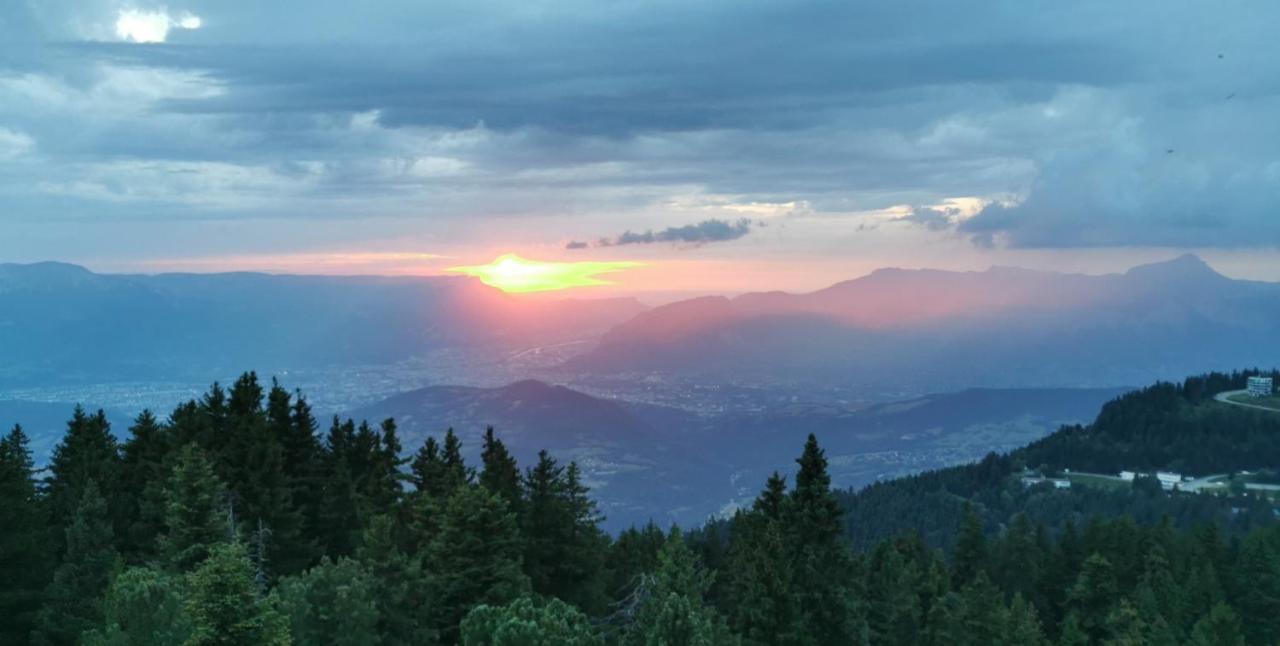 Appartement Edelweiss Chamrousse vue sur Recoin La Croix de Chamrousse Grenoble Extérieur photo